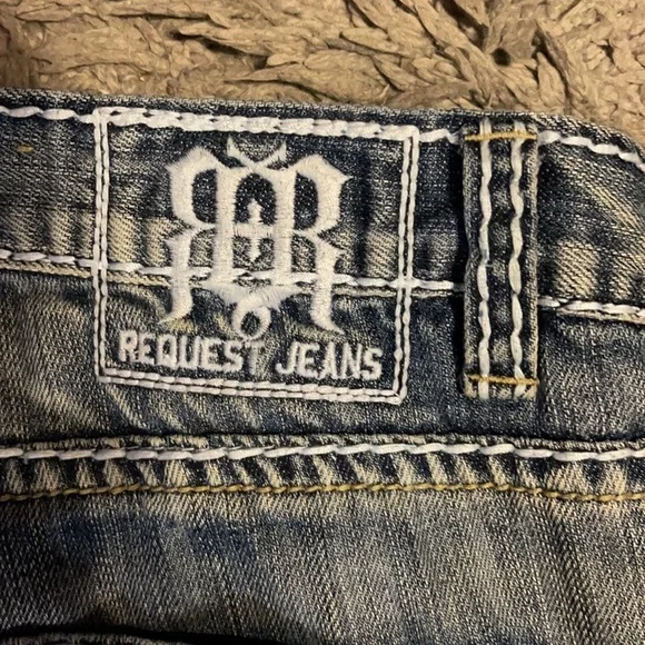 Request Jeans - Picture 4 of 5